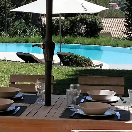 Villacoucourelle Saintemaximecom Quiet Near & Center With Sea And Garden Views Villa La Garonnette-Plage