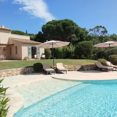 Villacoucourelle Saintemaximecom Quiet Near & Center With Sea And Garden Views La Garonnette-Plage