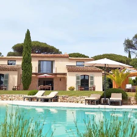 Villacoucourelle Saintemaximecom Quiet Near & Center With Sea And Garden Views Villa La Garonnette-Plage